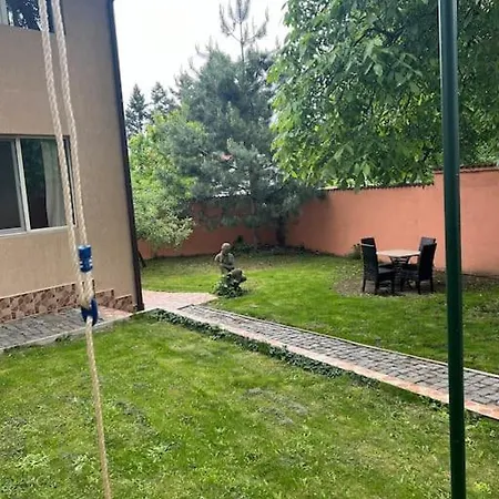Charming Near Boyana Church, Appartement